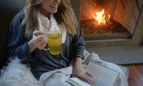 greenteaandreading2.jpg